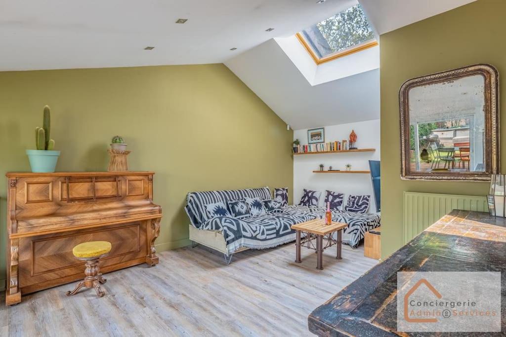 Maison A Lyon Parilly Avec Piscine, Jardin, Parking Prive & Proche Eurexpo Vénissieux Екстериор снимка